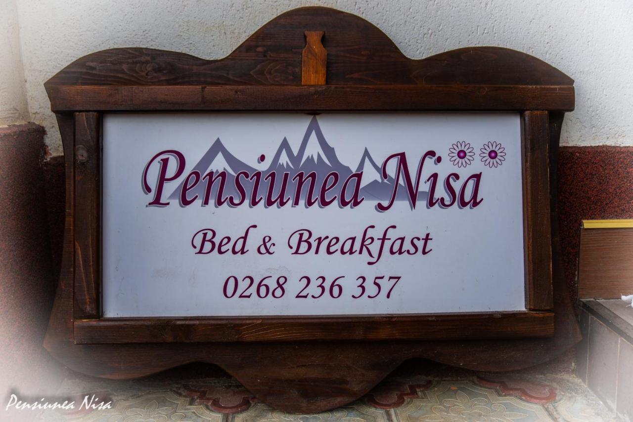 Pensiunea Nisa บราน ภายนอก รูปภาพ